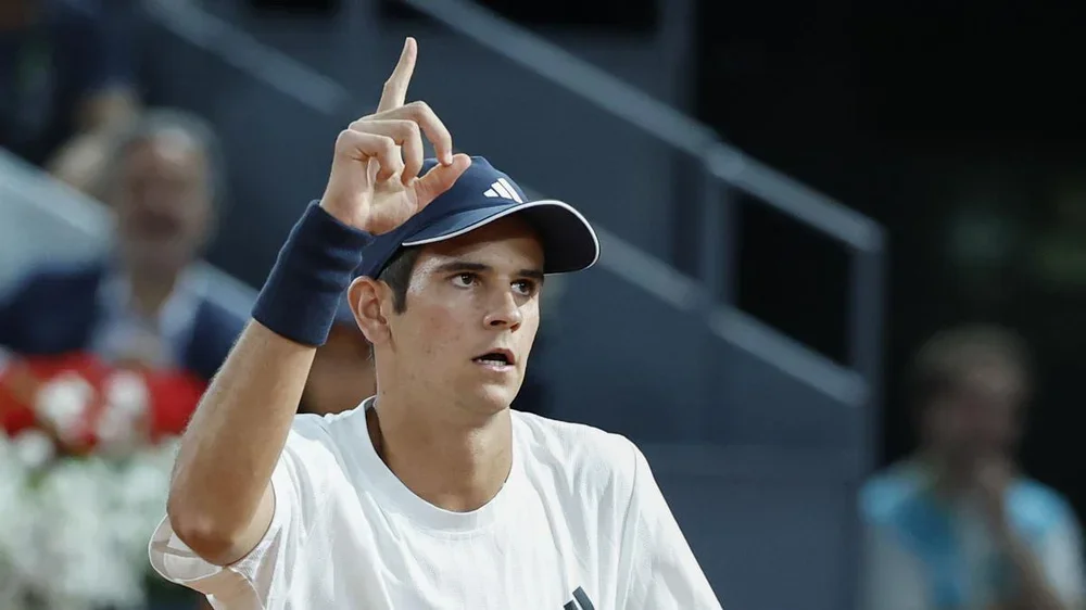 La ovación del Madrid Open a Rafa Jodar tras caer ante Sinner